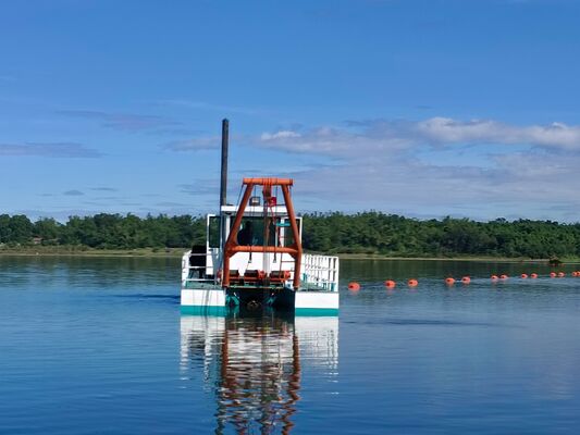 8/6 inch Pump Model Diesel Power Type Cutter Suction Dredger Mud Dredger for Sand Extraction