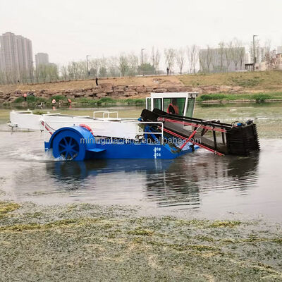 Full Hydraulic Drive Aquatic Weed Harvester High Efficiency Water Grass Collecting Machine Easy Dismantle for Transportation