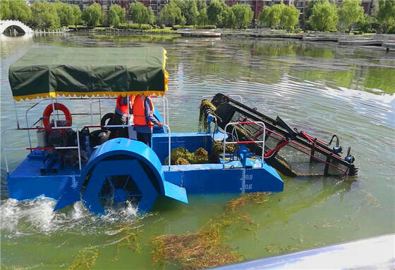 Automatic 4 Row Submerged Aquatic Weed Harvester with 50 - 110 HP Diesel Engine
