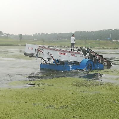 75kw Automatic Aquatic Weed Harvester for Weed Cutting Boat