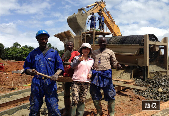 Portable Gold Trommel Wash Plant With 7000*2000*3000 Size 95% Capacity