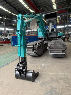 Amphibious Multipurpose Dredger 50m Lift Head 300m3/H Working Capacity