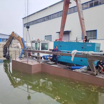 High Efficiency Amphibious Dredger with Stable Work and One Person Operation for Dredging and Weeding