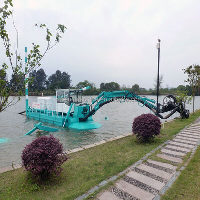 Shallow Water Work Sites Amphibious Dredger 6m Dredging Depth 100cm Draught