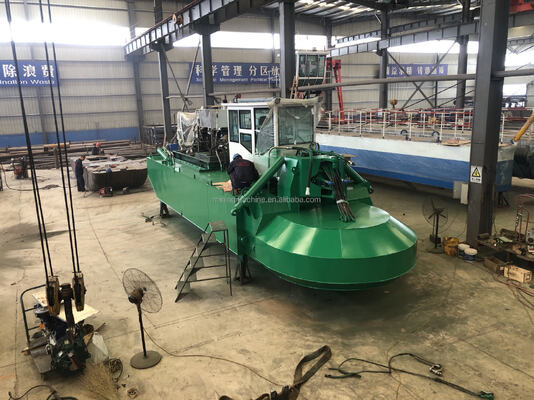 Water Master Dredger Amphibious Excavator with 1500m Discharging Distance