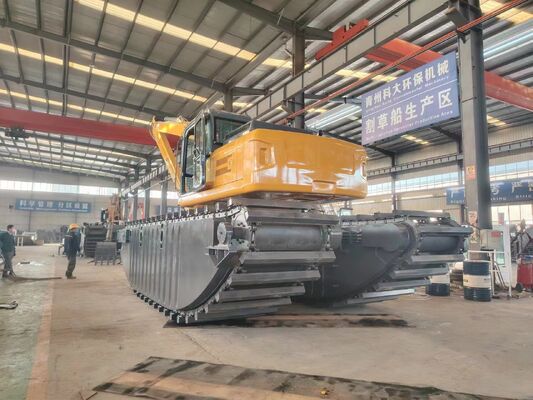 Swamp Amphibious Excavator 90kw 500m³/h Working Capacity for Construction Works