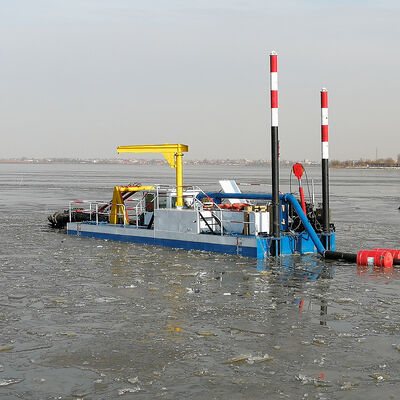 High Efficiency 450m³/h Capacity Cutter Suction Dredger with Diesel Engine for River Dredging