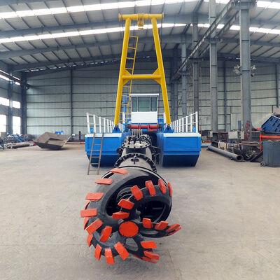 Heavy Duty Diesel Powered Cutter Suction Dredger with 450m³/h Efficiency and Robust Design for Lake Desilting