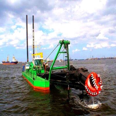 Hydraulic Cutter Suction Dredger 18inch 800m3/h Capacity 600kw Reamer Power
