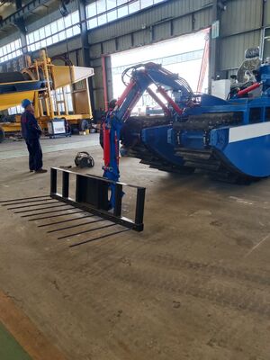 Water Weed Harvesting Amphibious Dredger 2.5m Depth With T Type Cutter Bucket Rake