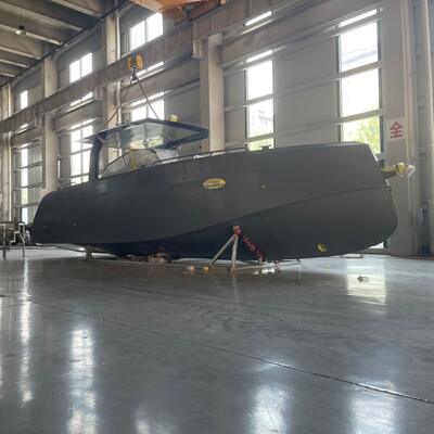 High Speed Tourist Aluminum Alloy Boat 8.6m Length with Bedroom Toilet