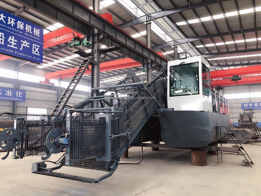 52kw Power 62 - 110 HP Tractor Power Aquatic Weed Harvester with 2000mm Working Width