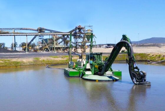KEDA 1500m Discharging Distance Amphibious Excavator 6.5m Dredging Depth