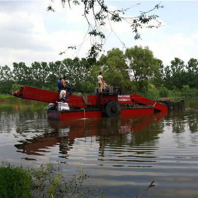 Full Automatic Aquatic Weed Harvesting Machine 6000 KG 30 - 50 HP